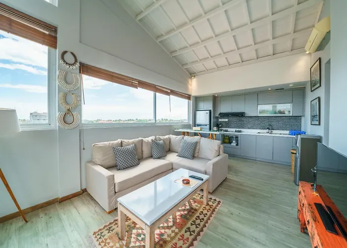 Private Penthouse With Sunset Views スミニャック